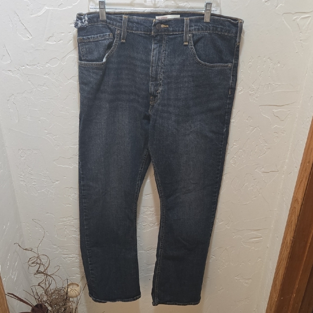 3/$10 Levi's Men's Dark Blue Bootcut Jeans